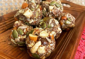 Dry Fruit Laddu